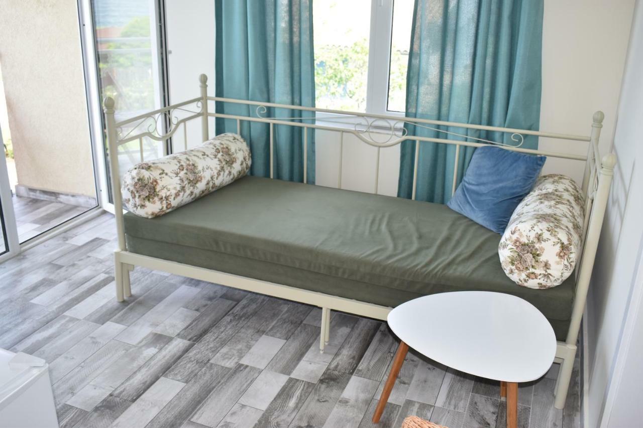 Синя Луна Hotel Lozenets Eksteriør billede